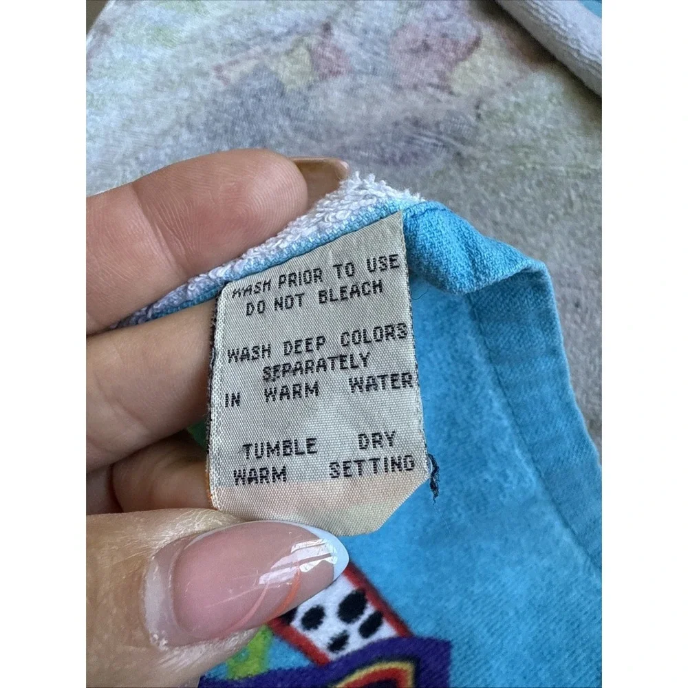 VTG Walt Disney Mickey Mouse HAND TOWEL 80s 90s Ultra Hot Retro‎ Franco 16x26